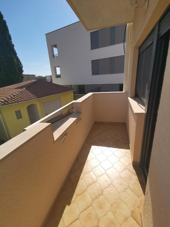 Apartment Pineta With Terrace & Park Wood View Pula Zewnętrze zdjęcie