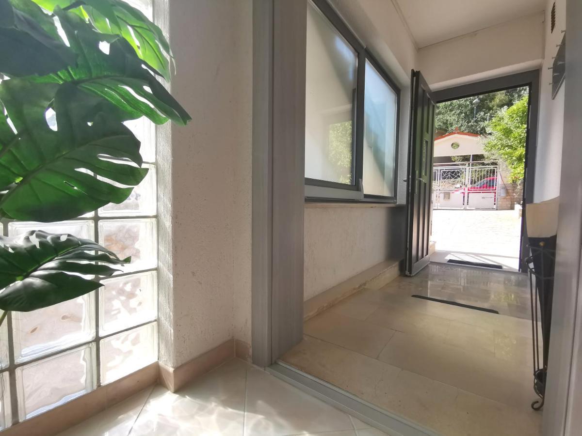 Apartment Pineta With Terrace & Park Wood View Pula Zewnętrze zdjęcie